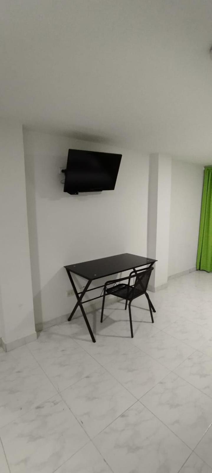 Hotel Paradise Lleras Medellín Eksteriør bilde