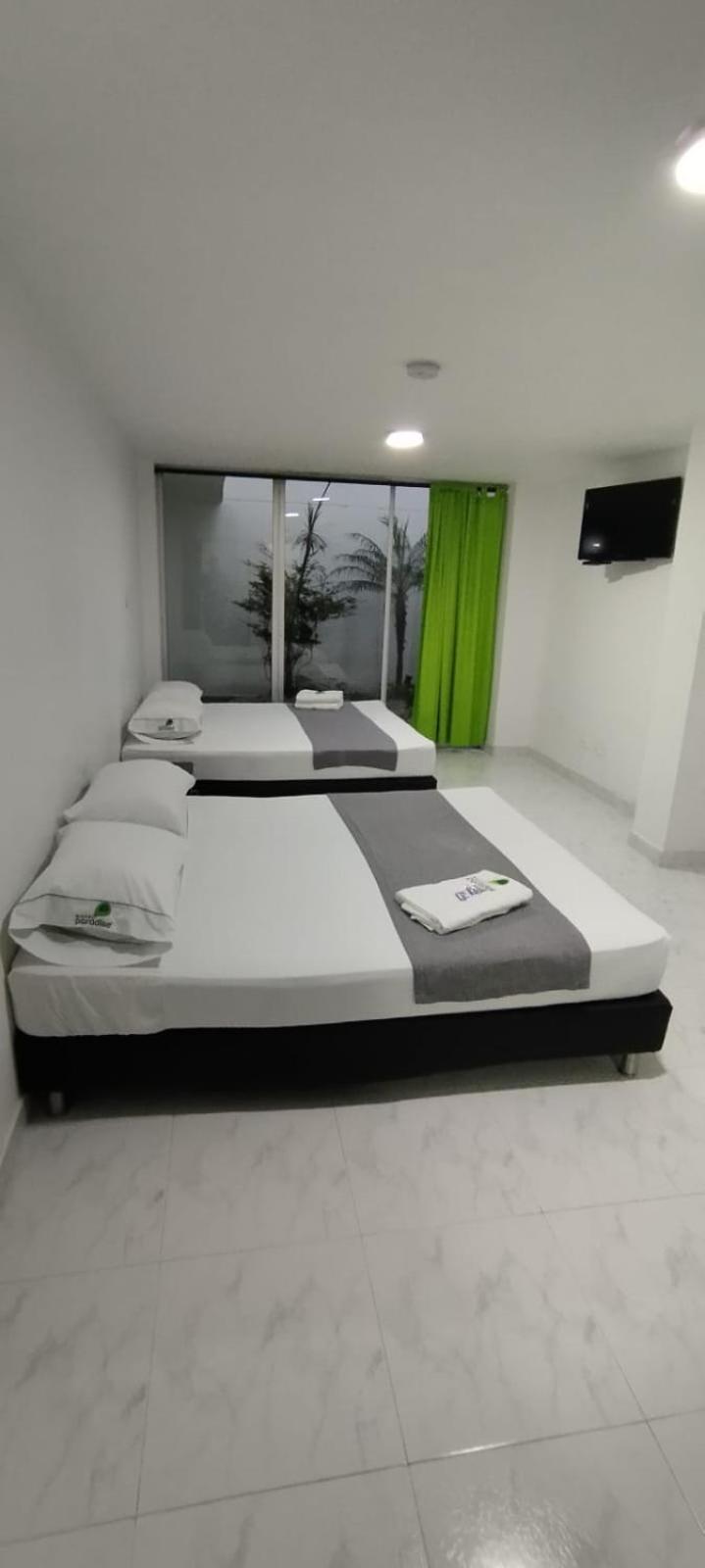 Hotel Paradise Lleras Medellín Eksteriør bilde