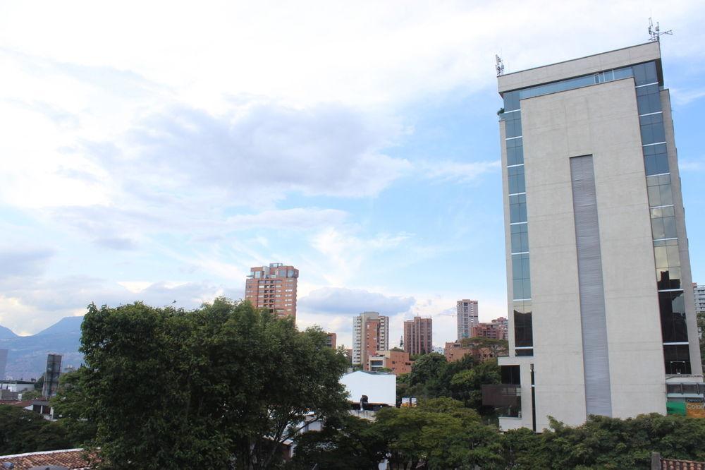 Hotel Paradise Lleras Medellín Eksteriør bilde